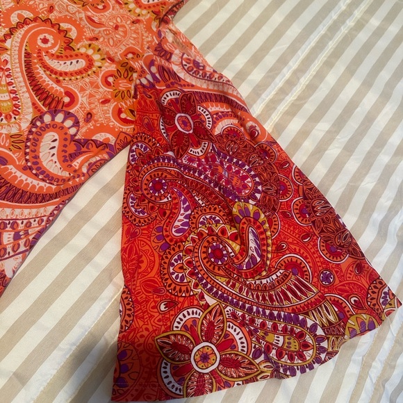 Coco Blanco Red Cold Shoulder Paisley Blouse Womens Size M - Picture 6 of 11